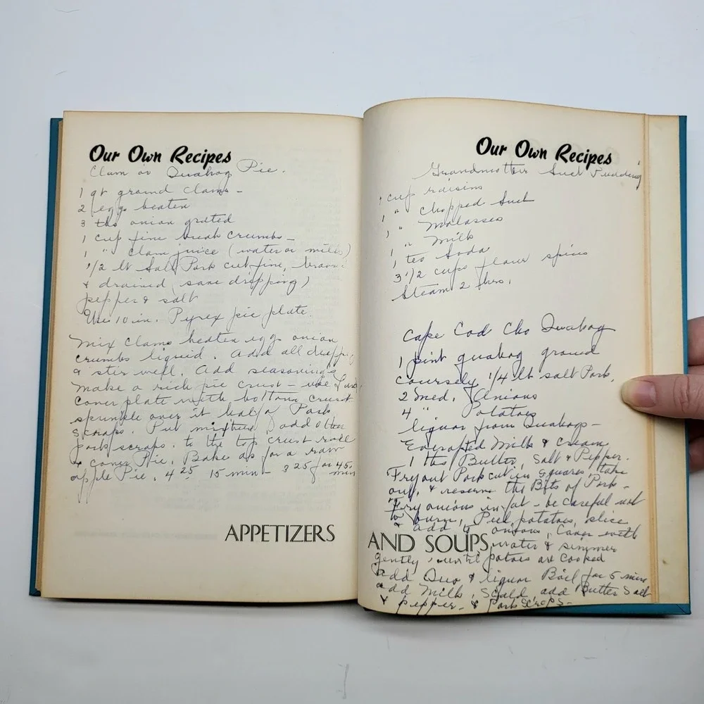 Peter Hunt's Cape Cod Cookbook 1962 Vintage‎ New England Cook Book Recipes